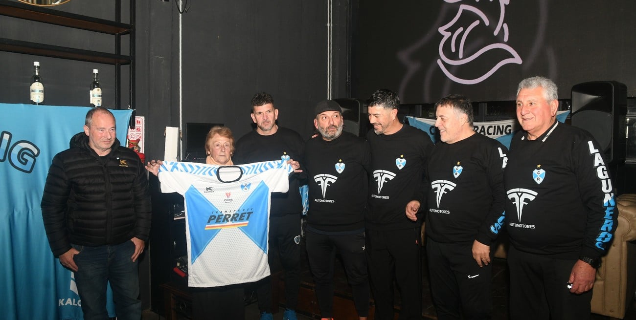 Ciclón Racing presentó su nueva camiseta y alimenta la ilusión provincial
