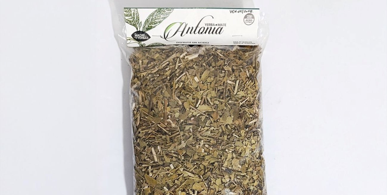 Se prohíbe la venta de la yerba mate Antonia por irregularidades en su rotulado