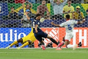 Gol de Cunha ante Haití en el Estadio Filadelfia. Crédito: Xinhua.