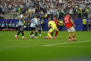 La secuencia del segundo gol de Lionel Messi. Crédito: Fernando Nicola