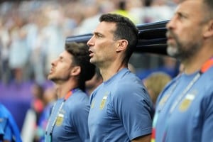 Lionel Scaloni evalúa variantes para el cierre de la fase de grupos. Foto: Fernando Nicola