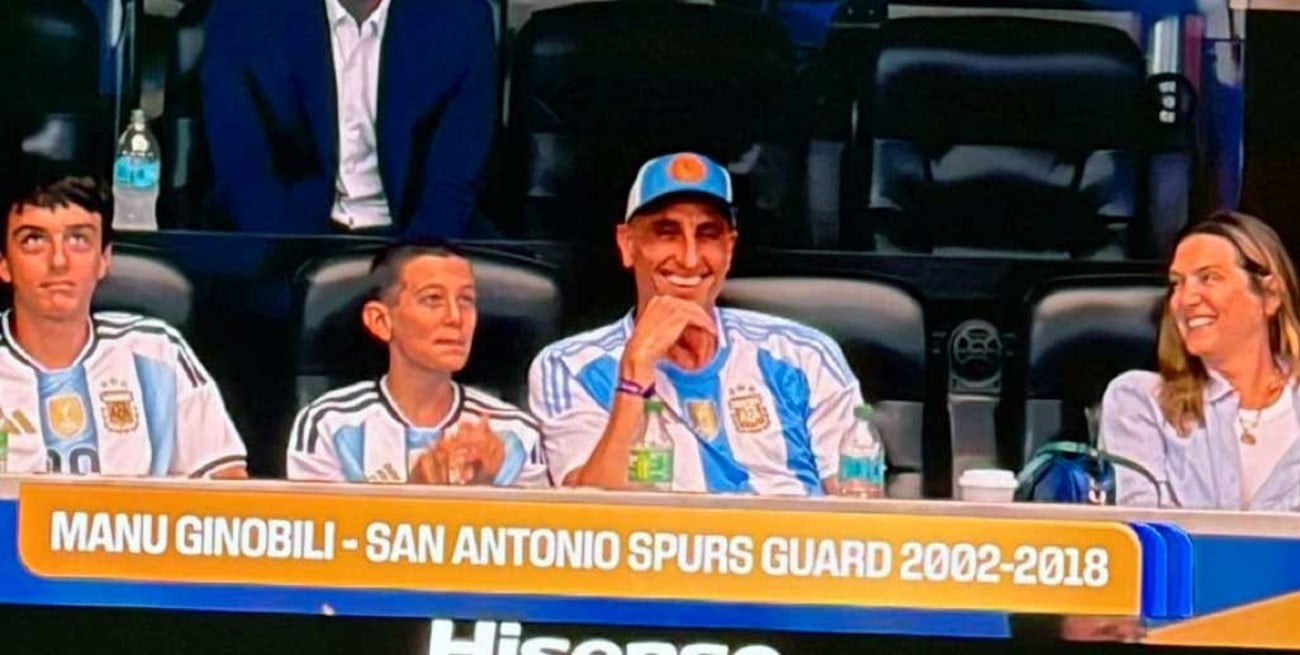 Ginóbili, espectador de lujo y ovacionado en el triunfo de Argentina