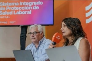 Malena Azario, secretaria de la Función Pública que tuvo a su cargo la presentación del pliego y del sistema. Foto: El Litoral 