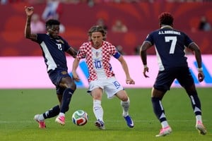 Luka Modric llegó a los 200 partidos con Croacia. Foto: Reuters.