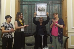 Año 2024, homenaje a Norma Segades durante el Festival Internacional de Literatura de Santa Fe.