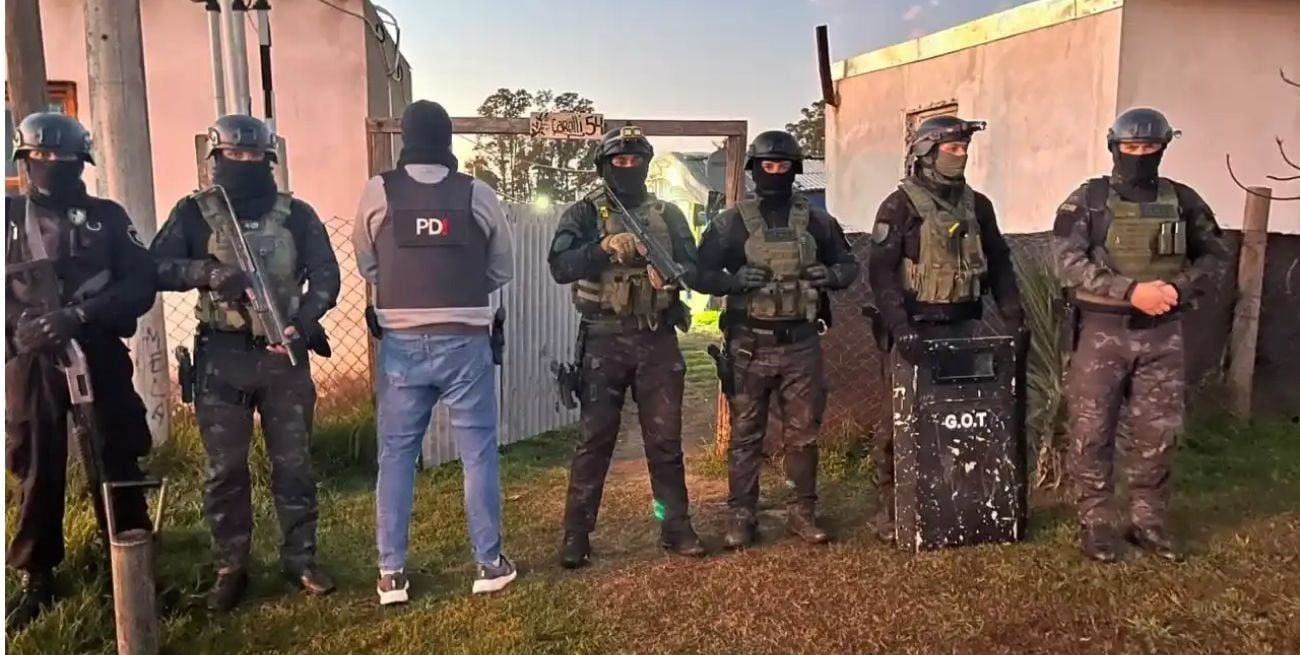 Allanamientos en Venado Tuerto dejan 10 detenidos, armas y droga secuestrada

