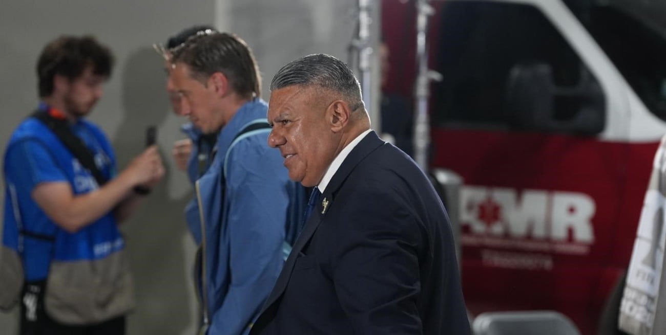 La AFA negó que la Justicia de Estados Unidos haya incautado celulares de Claudio Tapia y otros dirigentes
