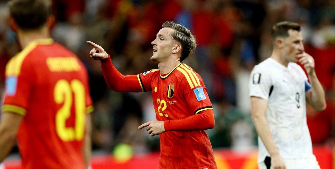 Bélgica aplastó 5-1 a Nueva Zelanda y avanzó a los 16avos de final como líder de su zona