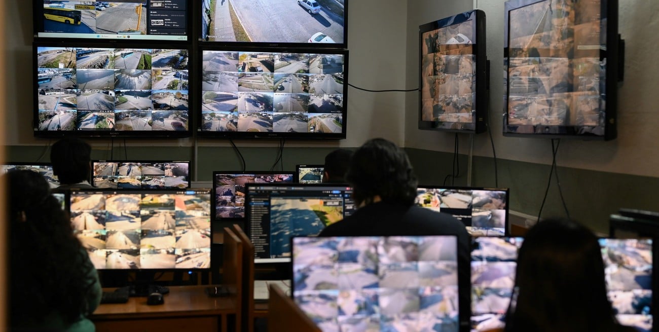 Villa Gobernador Gálvez fortalece su sistema de seguridad con 1.277 cámaras de videovigilancia