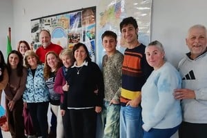 Franck fortaleció sus vínculos con Italia con la visita del dramaturgo Angelo D'Agosta.