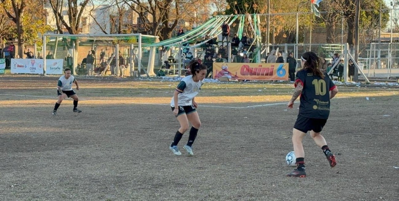 Social Lux sacó ventaja en el inicio de los cuartos de final de la Copa Santa Fe
