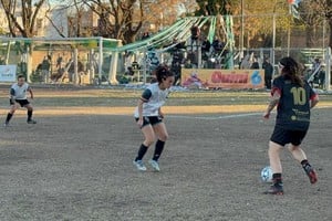 El descuento de Defensores dejó la serie abierta para la revancha. Foto: Bianca Ossola.
