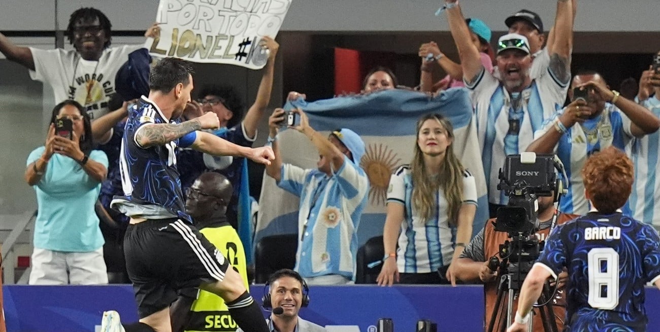 Una foto, un salto de Messi a lo Maradona y el “gracias” eterno