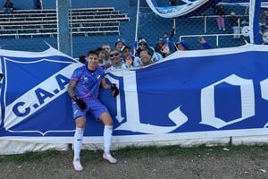 Fabricio Manduca, héroe y figura en la clasificación de Argentino. Foto: Pablo Busso.