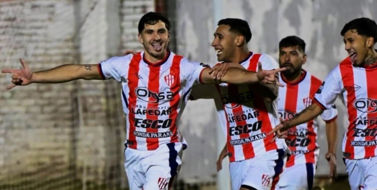 Atlético Paraná hizo historia, venció a Patronato y levantó la Copa Túnel Subfluvial