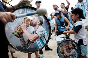 Locura Argentina en la previa del partido con Cabo Verde REUTERS/Amanda Perobelli     TPX IMAGES OF THE DAY
