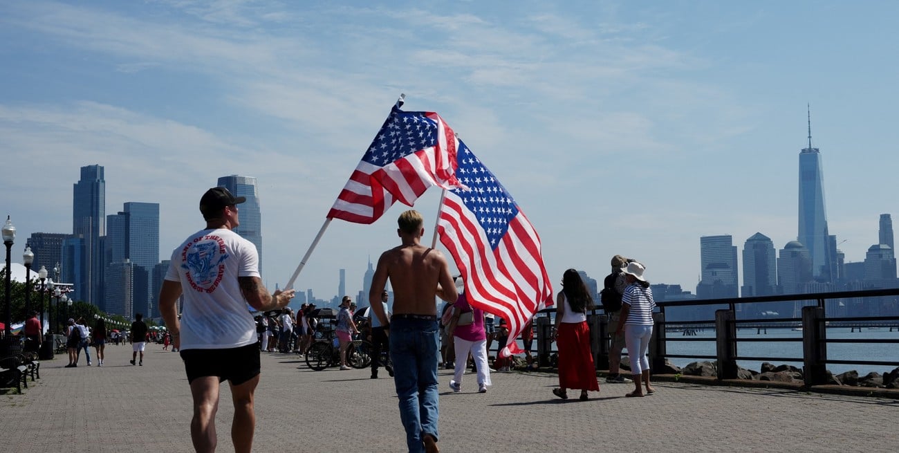 Estados Unidos conmemora 250 años de independencia con mensajes de unidad y un masivo evento en Washington