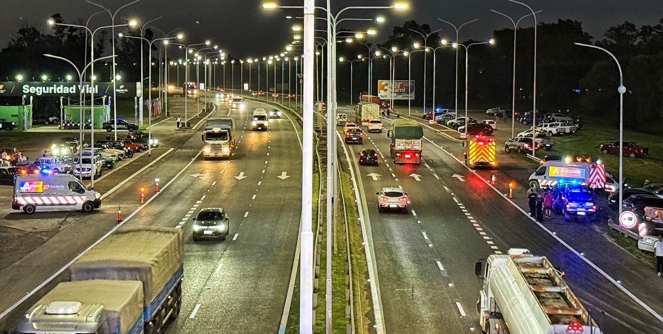 Se adjudicó la segunda etapa del tercer carril de la Autopista Santa Fe-Rosario