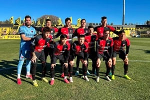 Los titulares de Colón este domingo ante Deportivo Madryn.  Foto: Daniel Feldman