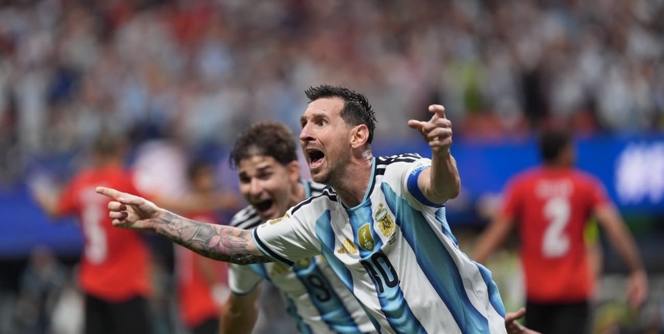 125 veces gracias: Messi deja Argentina siendo el máximo goleador