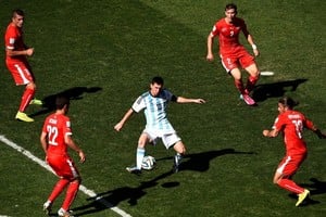 Granit Xhaka y Ricardo Rodríguez volverán a enfrentar a Lionel Messi tras el duelo de Brasil 2014.