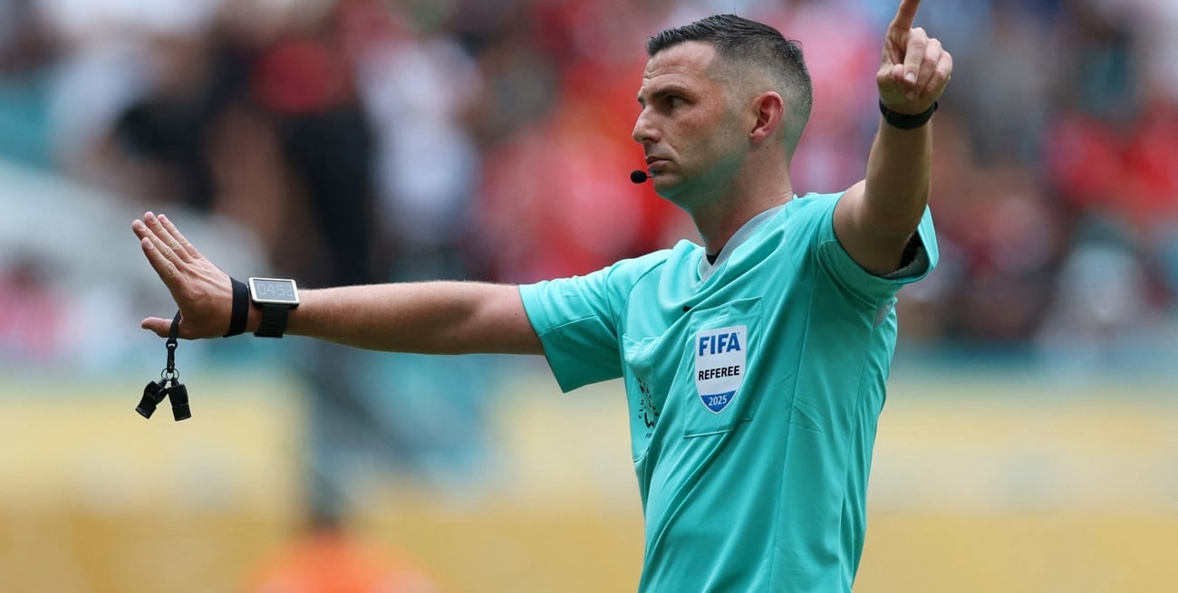 La FIFA designó al inglés Michael Oliver para arbitrar España-Bélgica
