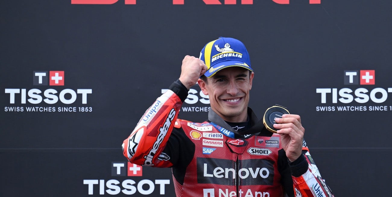 Marc Márquez ganó el Sprint en Sachsenring y mete presión en el campeonato de MotoGP