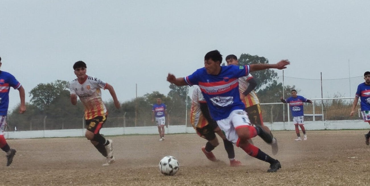 Santa Fe FC dejó escapar dos puntos, pero la cima sigue intacta