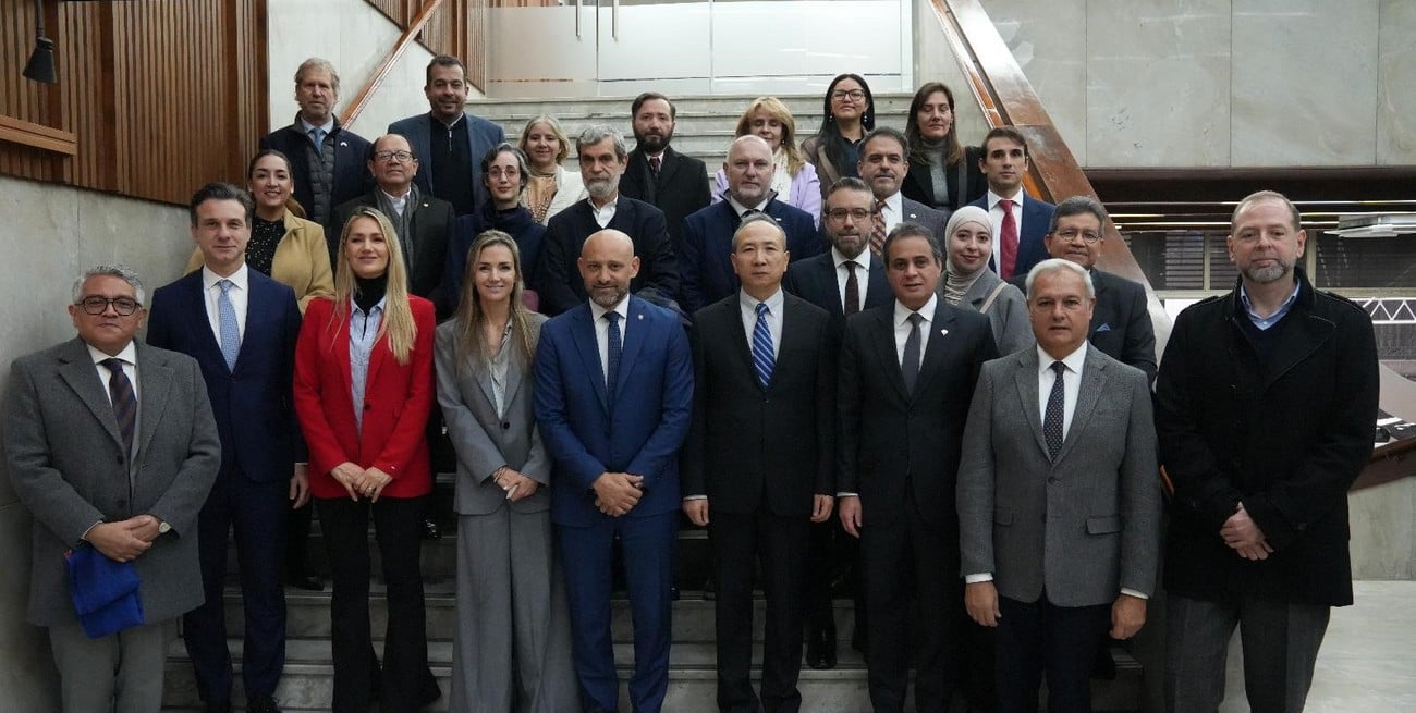 Gustavo Puccini recibió a una delegación del BID
