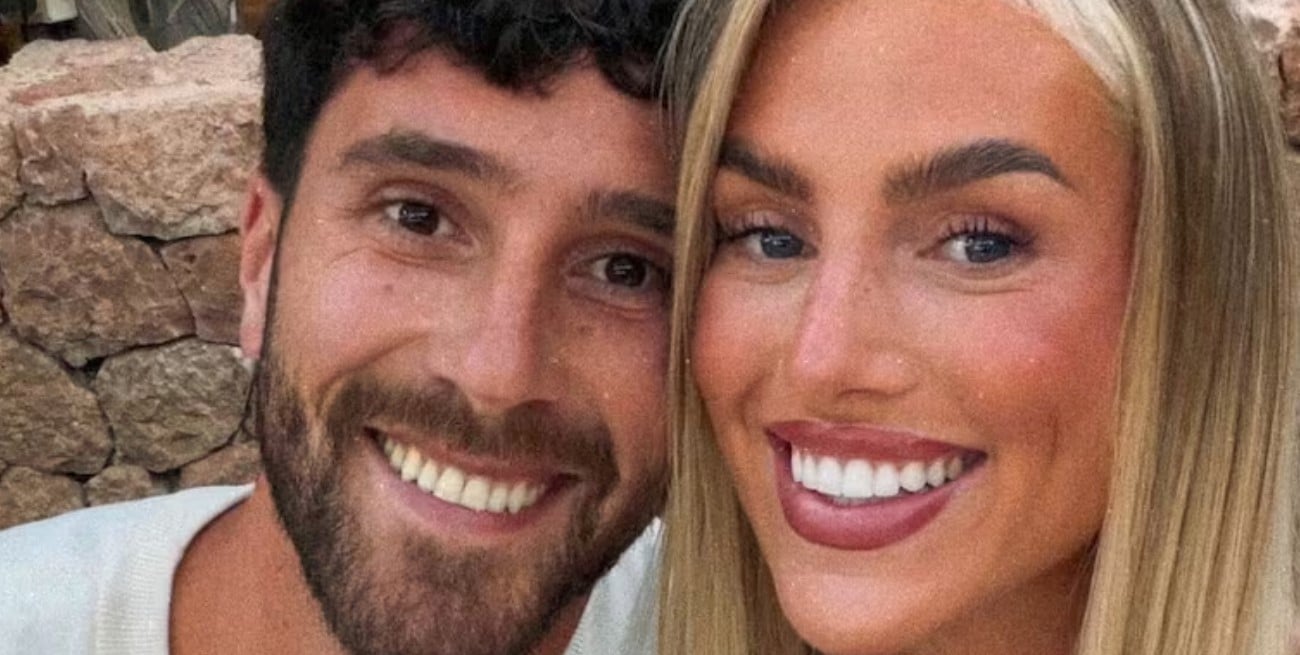 La novia inglesa de Marcos Senesi reveló a quién alentará en el cruce de semifinales