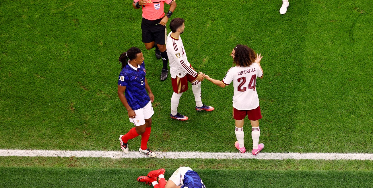 Francia y España chocan en Dallas en un duelo de gigantes por el pasaje a la gloria