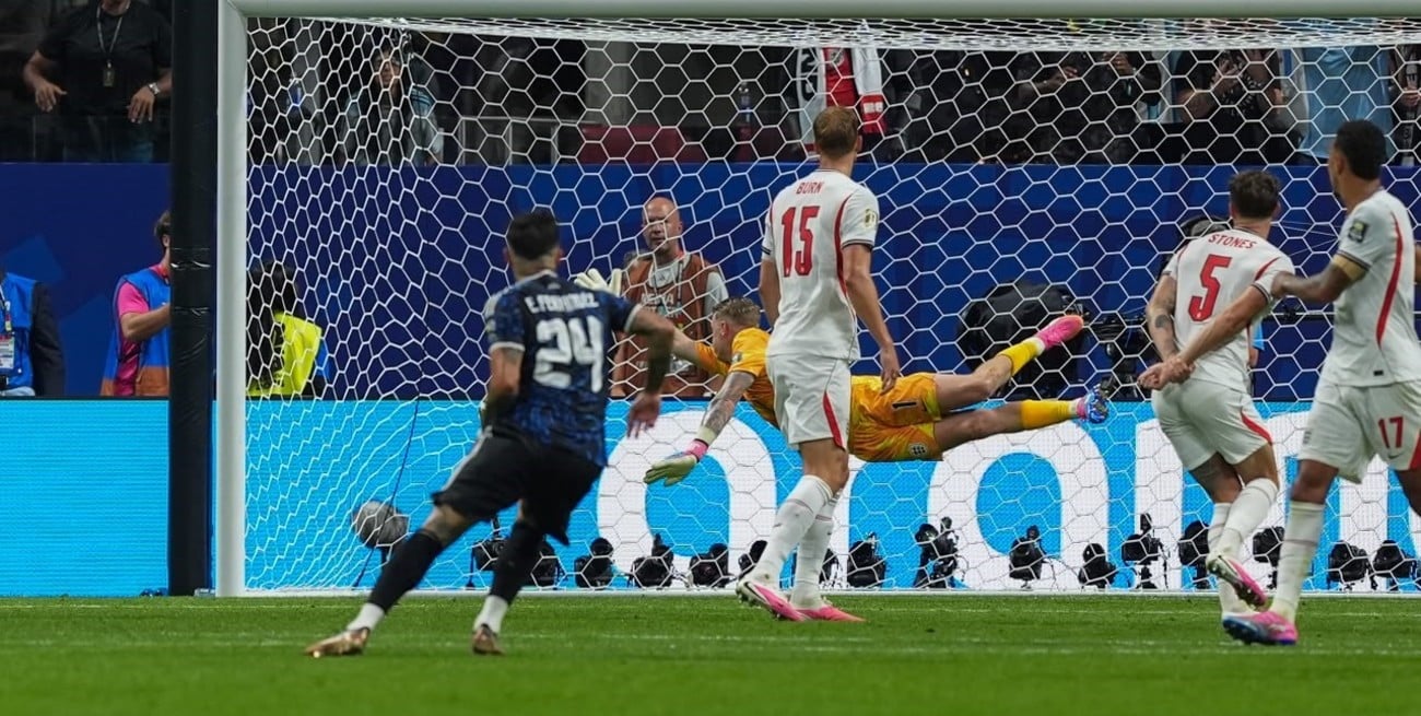 Reviví los goles del triunfo de Argentina ante Inglaterra