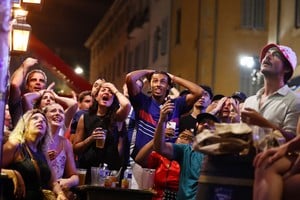 Francia quedó afuera del Mundial tras perder ante España.