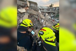 La misión de los bomberos de Venado Tuerto en el epicentro del desastre.