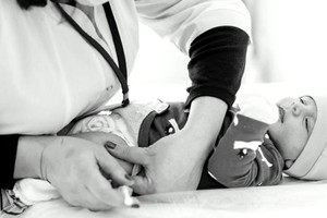 Las vacunas siguen siendo el método más eficaz y seguro para prevenir enfermedades como el tétanos, la meningitis, el sarampión o la hepatitis A.