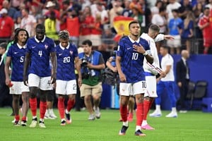 Francia e Inglaterra se enfrentan por un lugar en el podio del Mundial 2026