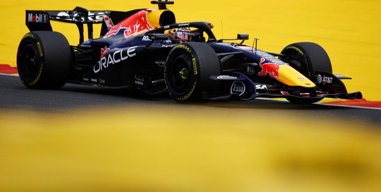 Verstappen dominó la primera práctica en Spa y Colapinto inició el fin de semana con un 15° puesto