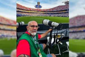 Fernando "Coto" Nicola, fotógrafo y camarógrafo de El Litoral.