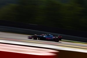 Colapinto pasó a Gasly y Lawson en una maniobra brillante y sumó en Spa  REUTERS/Sarah Meyssonnier