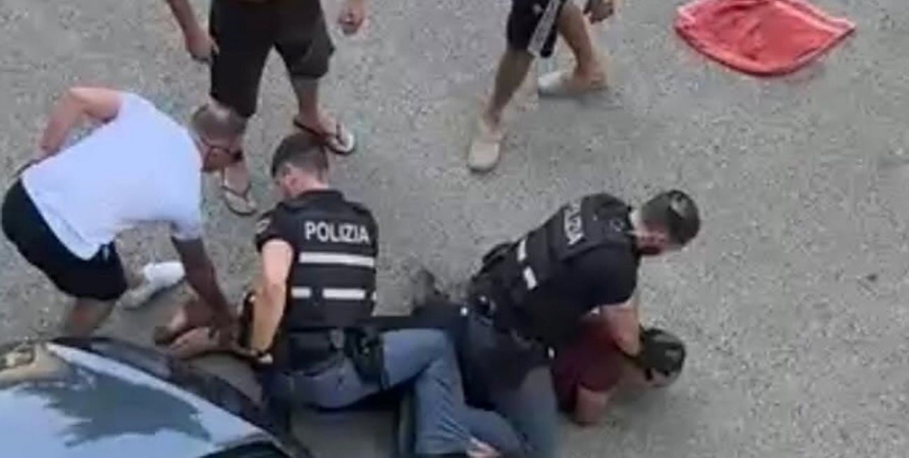 Italia investiga la muerte de un migrante marroquí tras ser inmovilizado por la Policía: hay seis detenidos