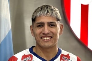 Eric Ramírez firmó contrato por 18 meses y ya trabaja bajo las órdenes de Leonardo Madelón.