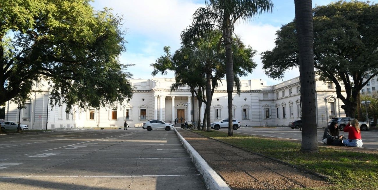 Plaza Italia: en octubre estaría listo el informe que definirá su destino como espacio público