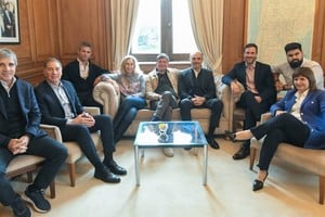 Los presentes este martes en la reunión de Mesa Política. Crédito: Presidencia
