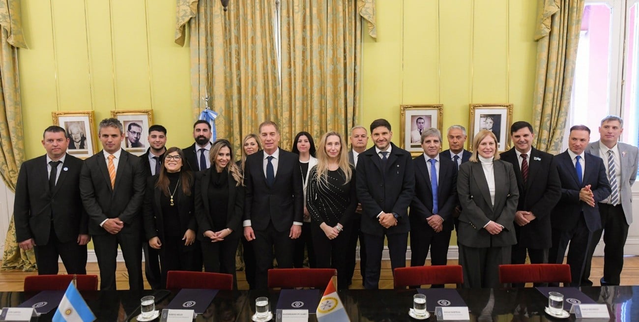 “Paso enorme para la producción santafesina”: la palabra de Pullaro por el traspaso de la A012