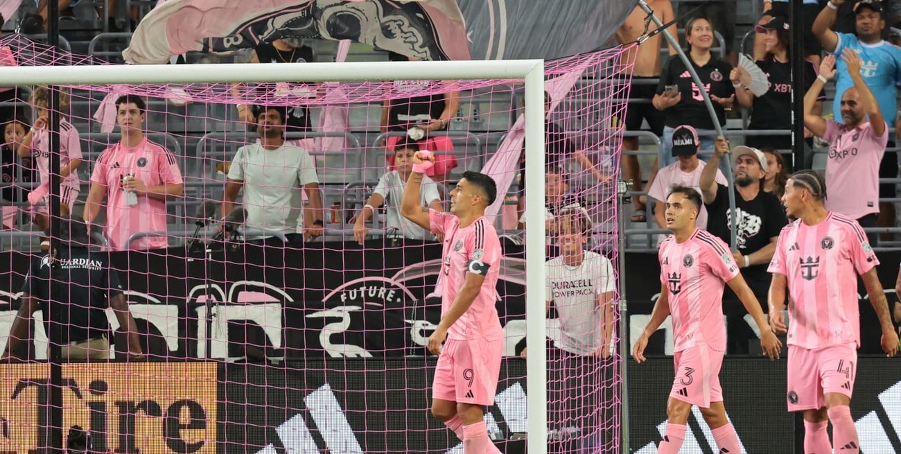 Inter Miami ganó en Montreal con un gol de Suárez y el debut de Casemiro