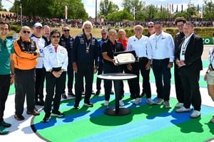 El Hungaroring aprovechó la celebración del 40° aniversario del Gran Premio de Hungría para otorgar nombres oficiales a sus 14 curvas.