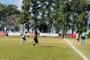 Defensores de la Costa buscará asegurar su lugar en la final. Foto: Prensa Copa SF.