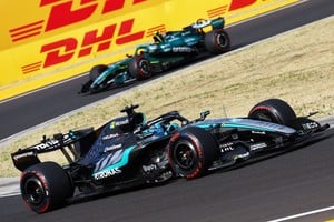 Mercedes confirmó que reemplazará la unidad de potencia del monoplaza de George Russell antes del Gran Premio de Hungría REUTERS/Bernadett Szabo