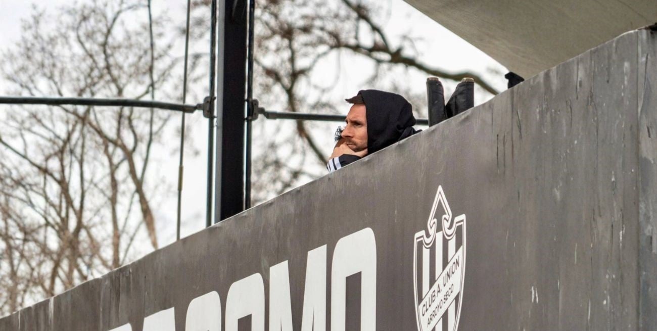 Lionel Messi reapareció en un partido del ascenso y sorprendió a todos en la tribuna