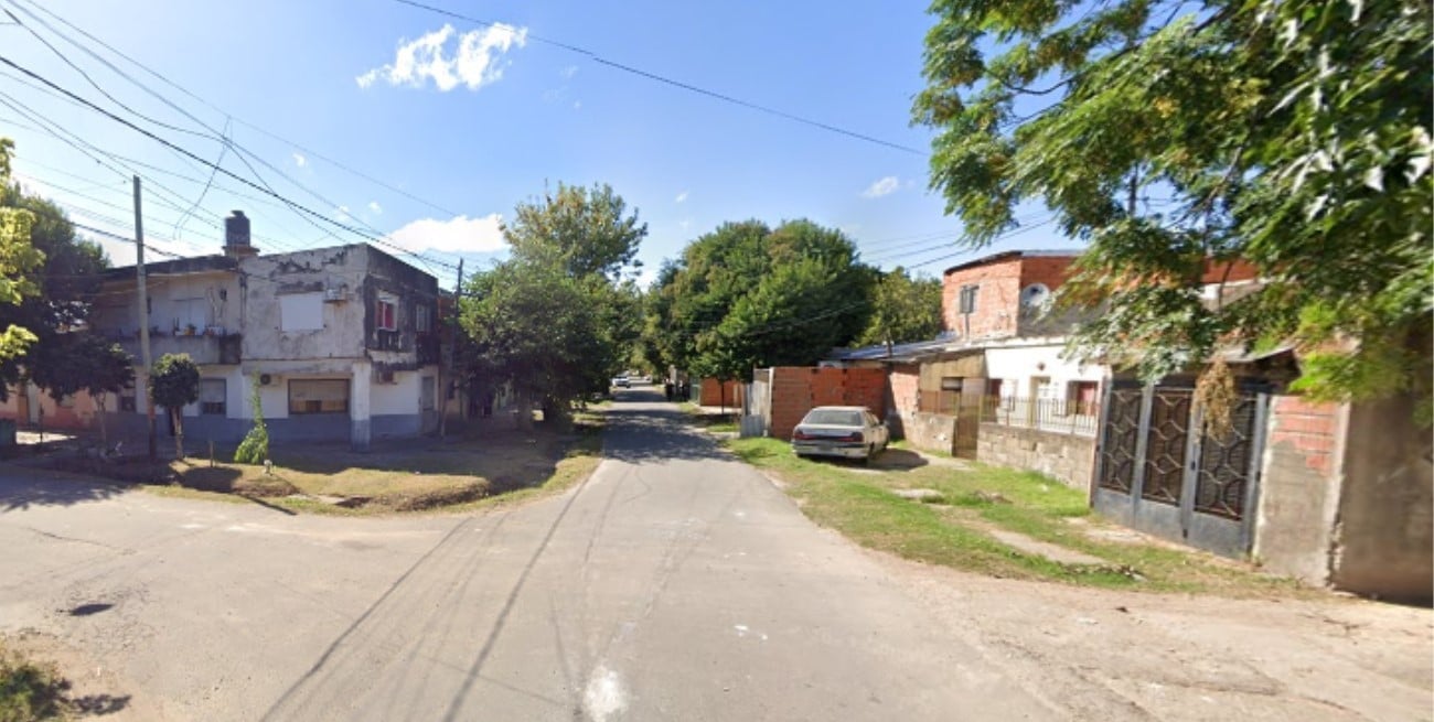 Rosario: balacera termina con un joven muerto y una chica herida